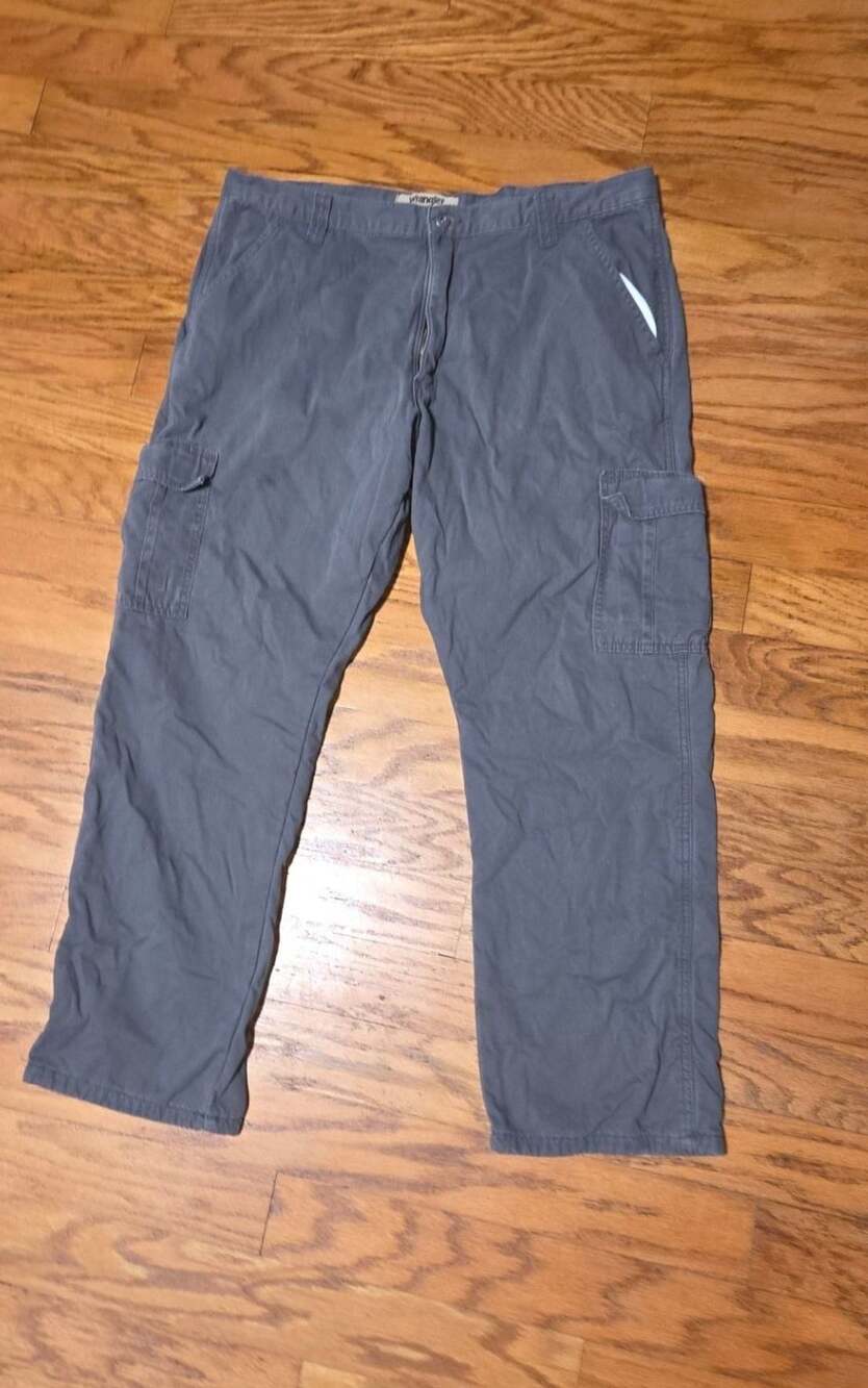 Wrangler Authentics Fleece-Lined Cargo Pants Gray Men's Size 38x32